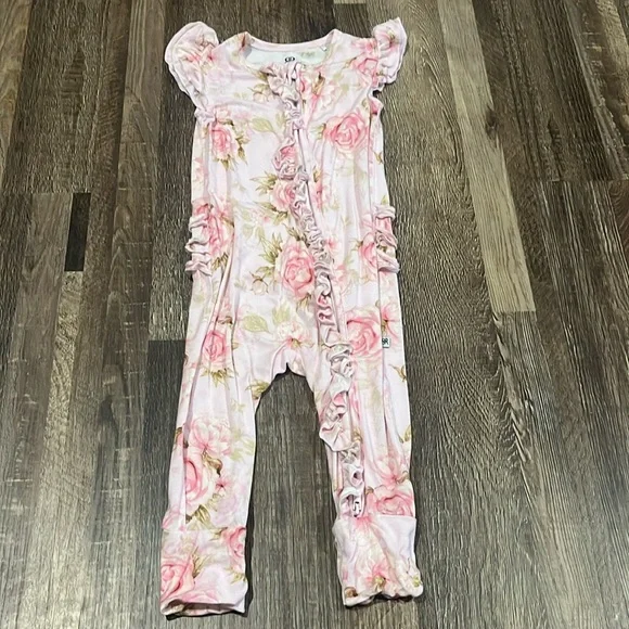 Bums & Roses Ruffled Romper - Picture 1 of 3